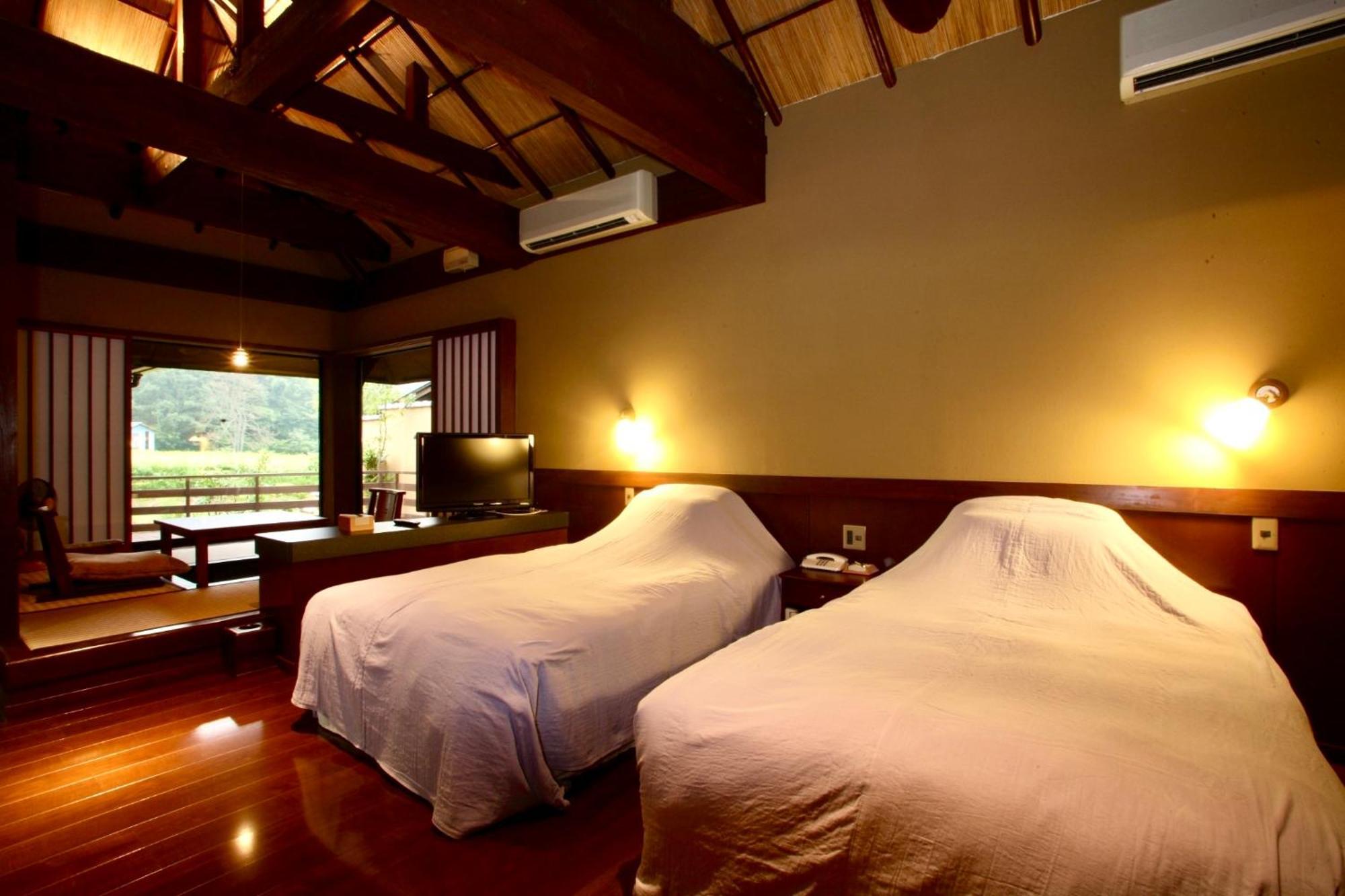 Satonoyu Waraku 13 Years Or Older Hotel มินามิโอกุนิ ภายนอก รูปภาพ