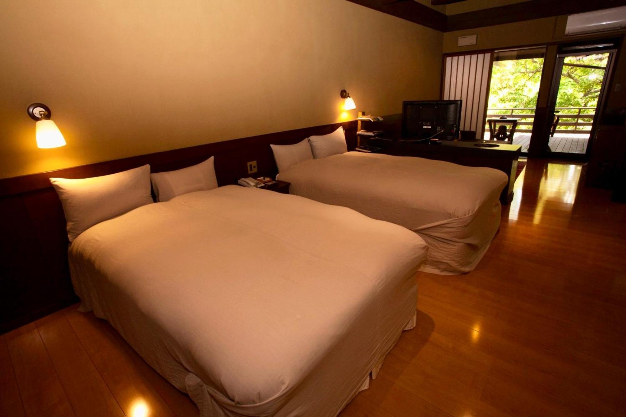 Satonoyu Waraku 13 Years Or Older Hotel มินามิโอกุนิ ภายนอก รูปภาพ